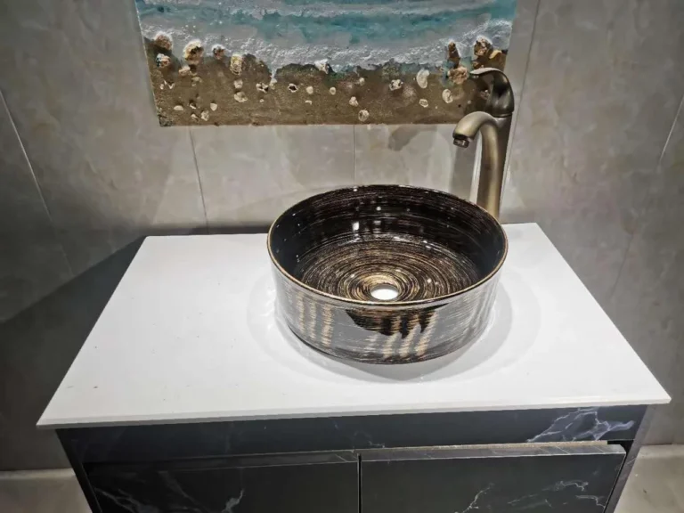 ART BASIN ANTIQUE D320